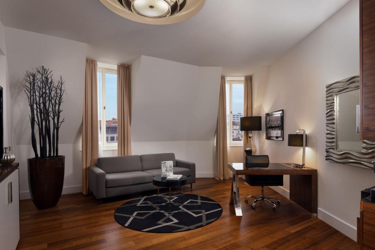 Roomers Berlin Steinplatz, Autograph Collection 外观 照片