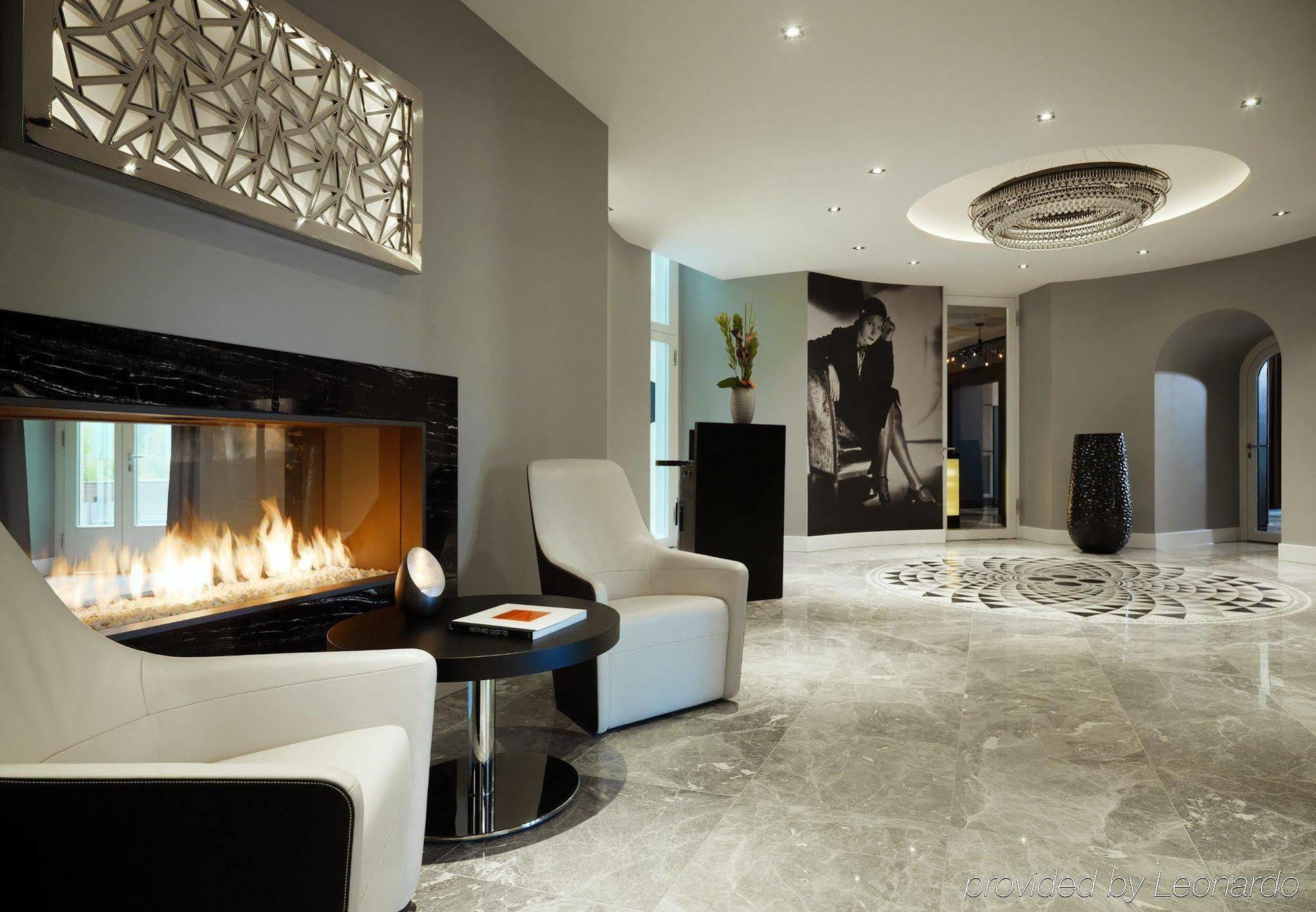 Roomers Berlin Steinplatz, Autograph Collection 外观 照片