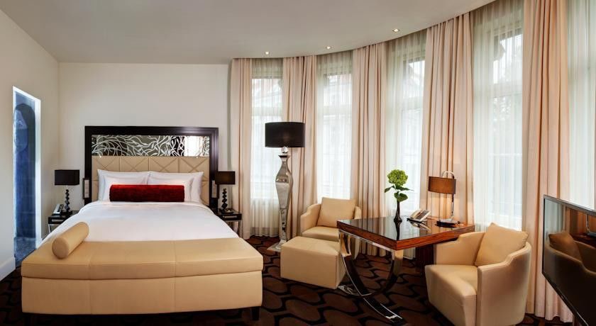 Roomers Berlin Steinplatz, Autograph Collection 外观 照片